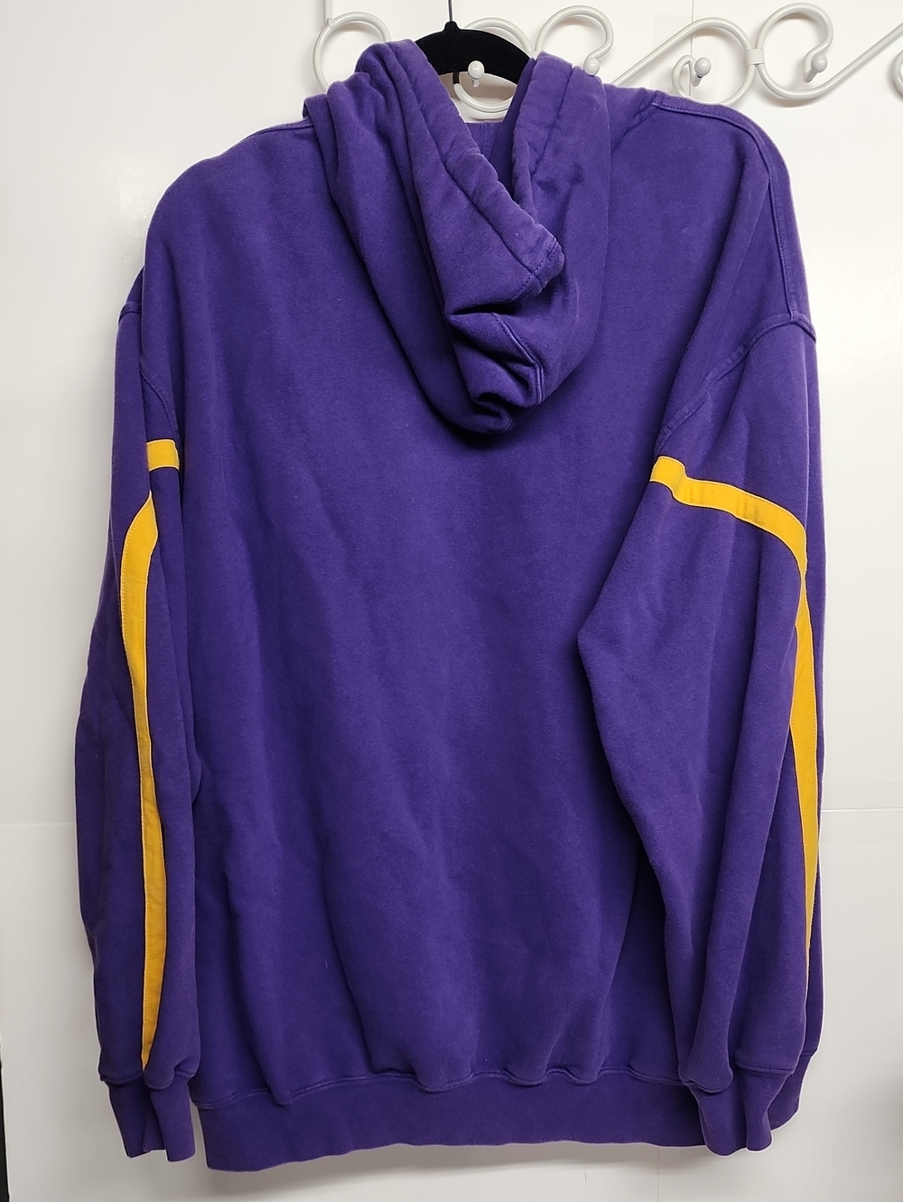 NFL Vintage Team Apparel Purple and Yellow Vikings Crewneck Hoodie - Picture 4 of 8